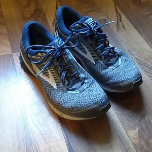 Brooks Ghost 10 Running Shoes